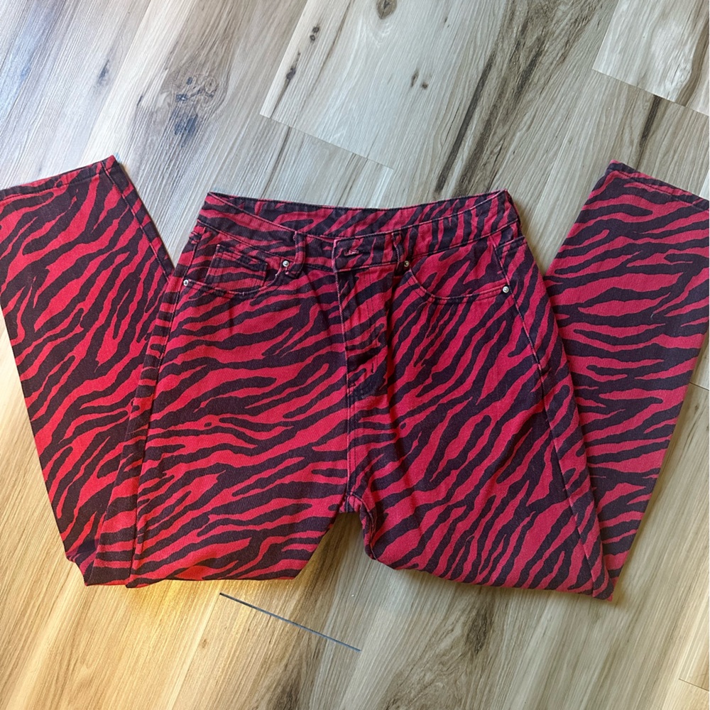 Zebra print pants